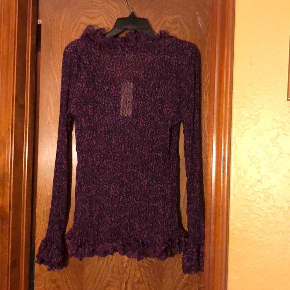 Blouse - Picture 2 of 3